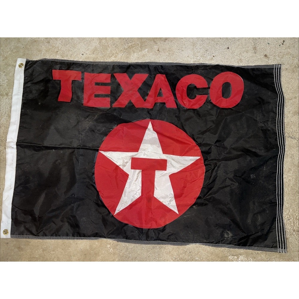 Texaco Star Flag Black And Red 27 X 41 Has & Oil Collectibles